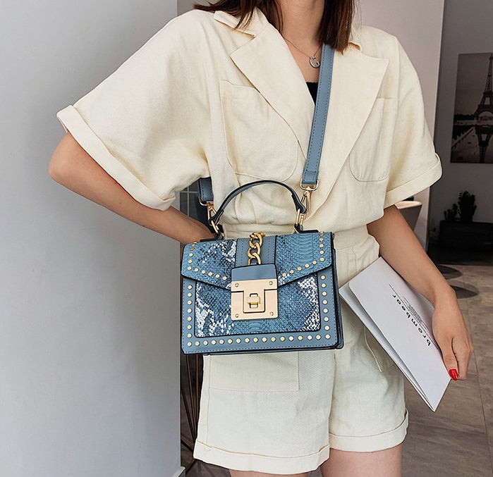 Fashion Alligator Women Shoulder Bags - Sophinity