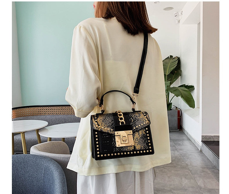 Fashion Alligator Women Shoulder Bags - Sophinity