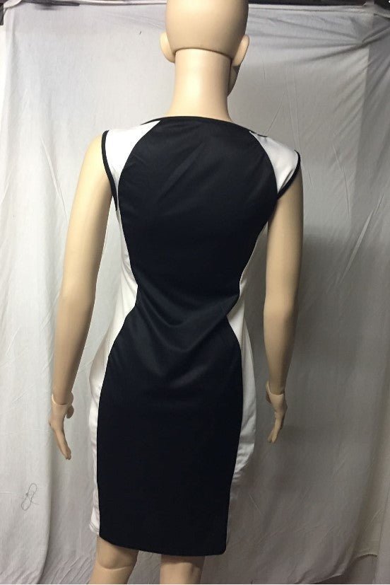 Black and white striped dress - Sophinity
