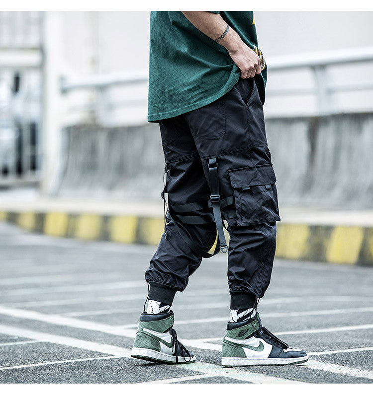 Multi-pocket pants