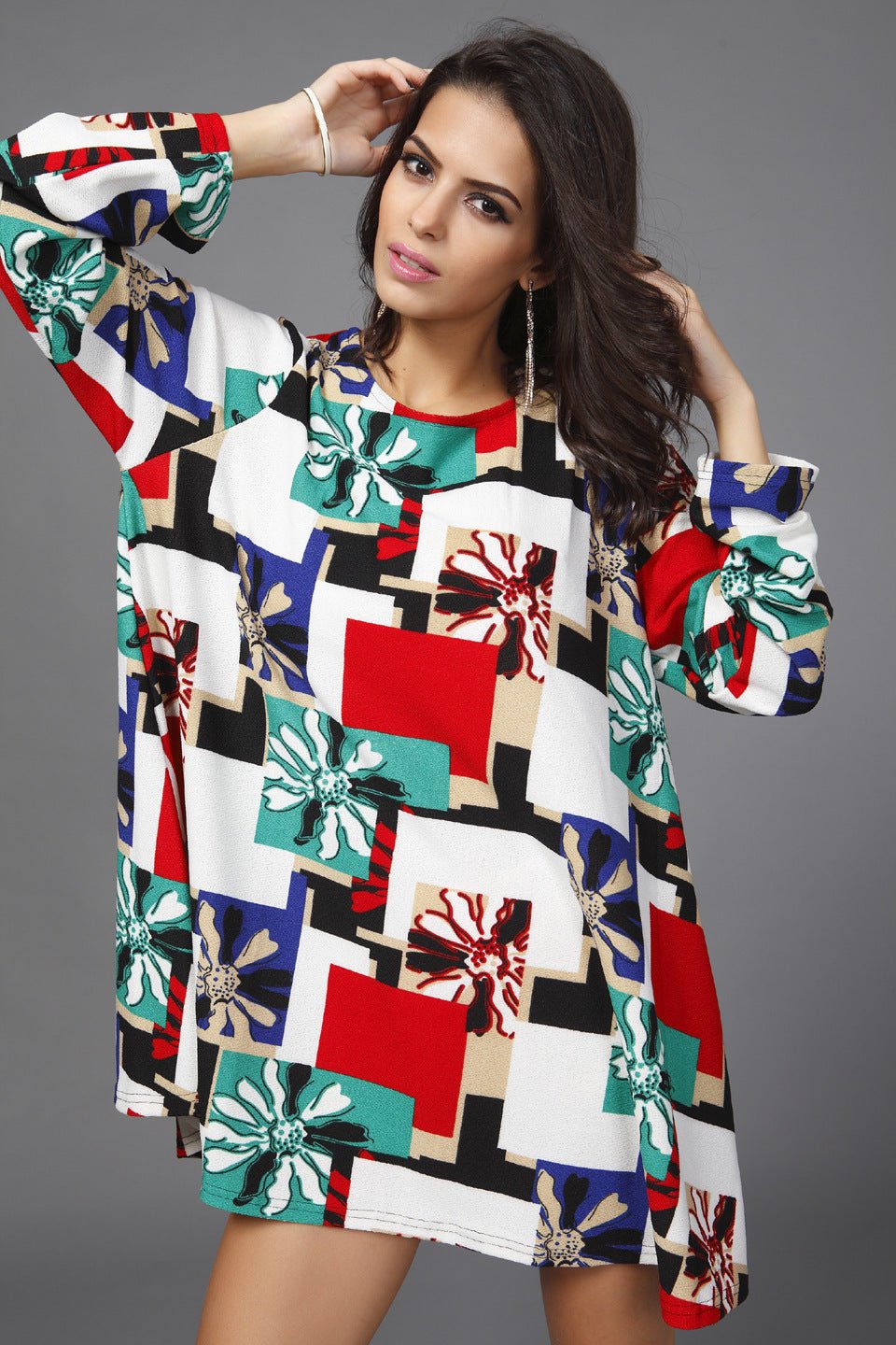 Fashionable oversized dress - Sophinity