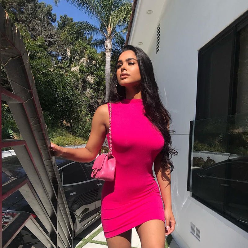 Women's tight - fitting dress with thin buttocks - Sophinity