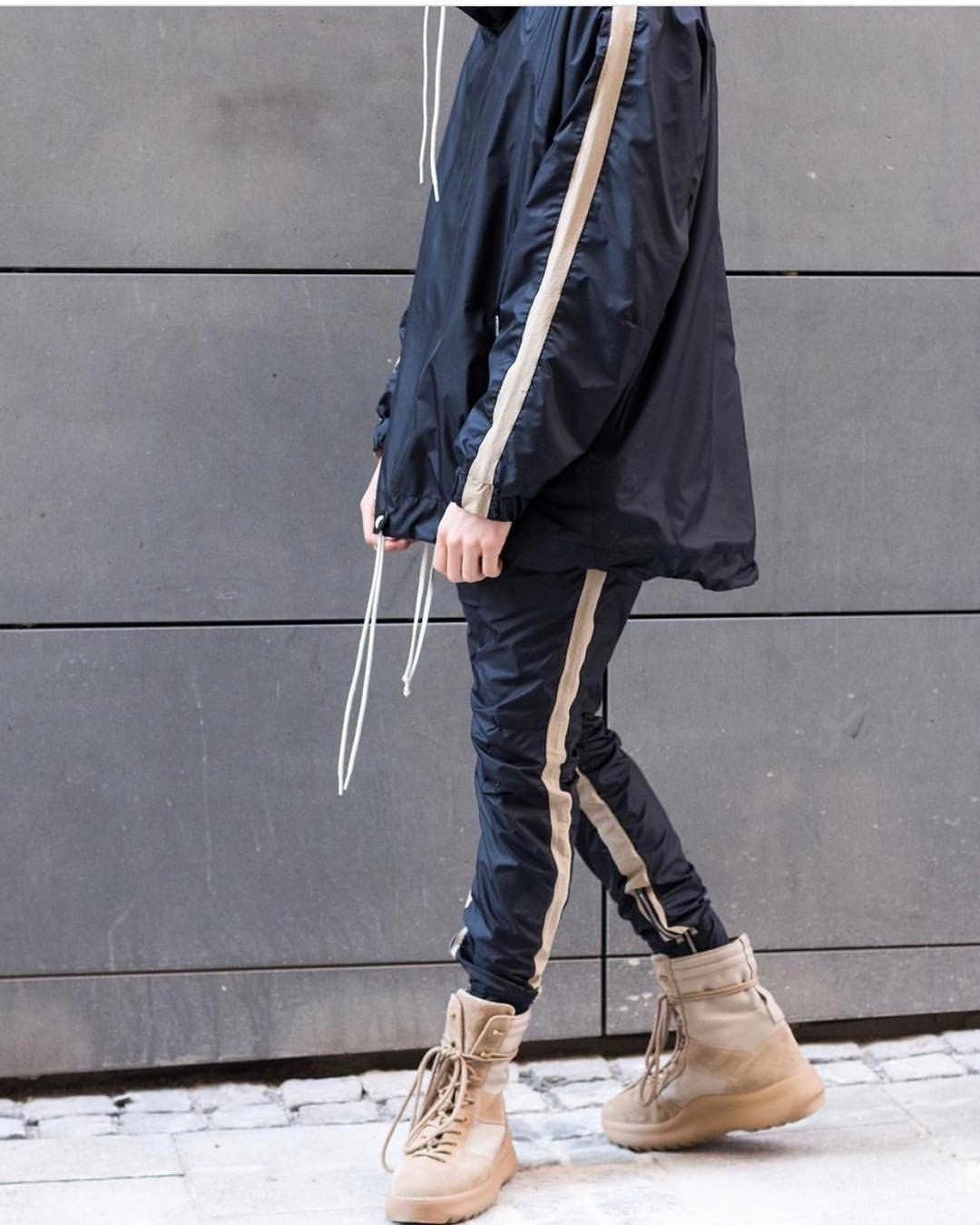 Hooded trench coat - Sophinity