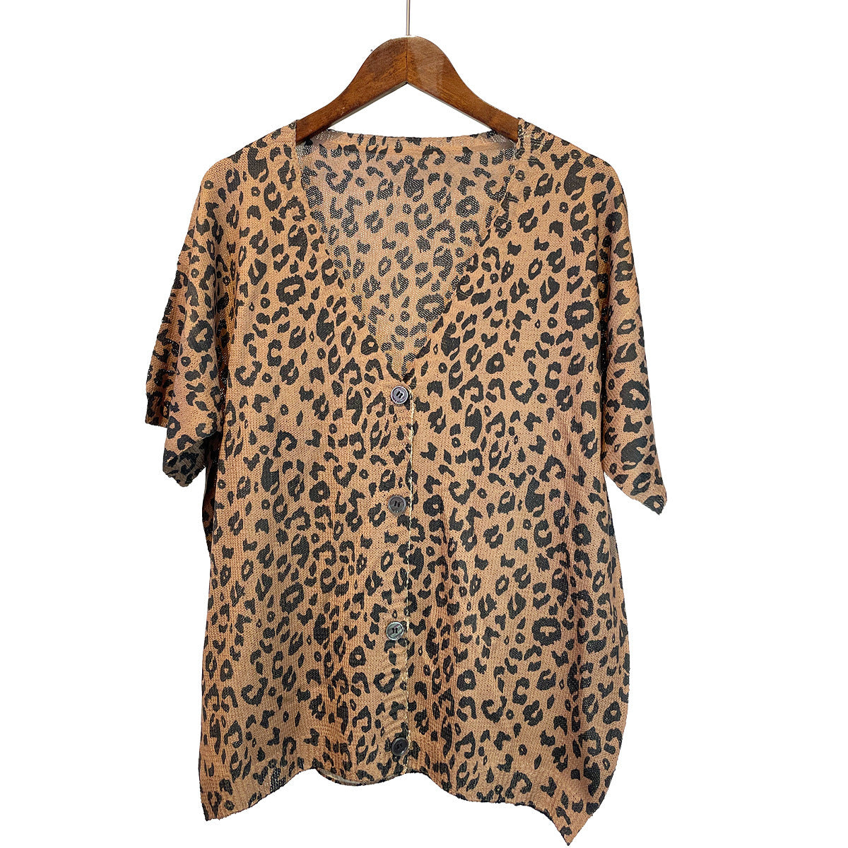 Loose Leopard Print Casual Women's Top - Sophinity