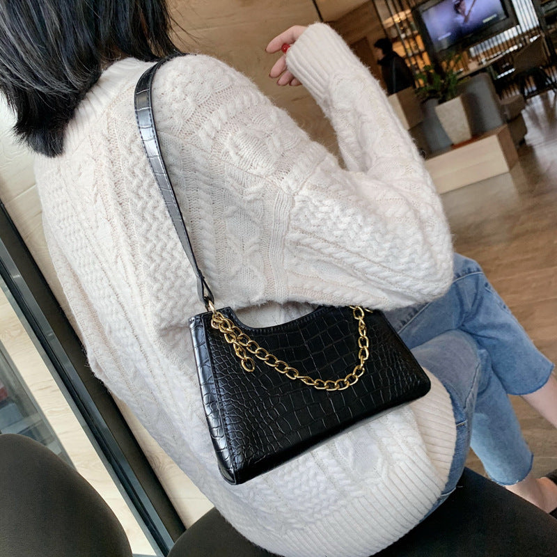 Women's chic shoulder bag - Sophinity