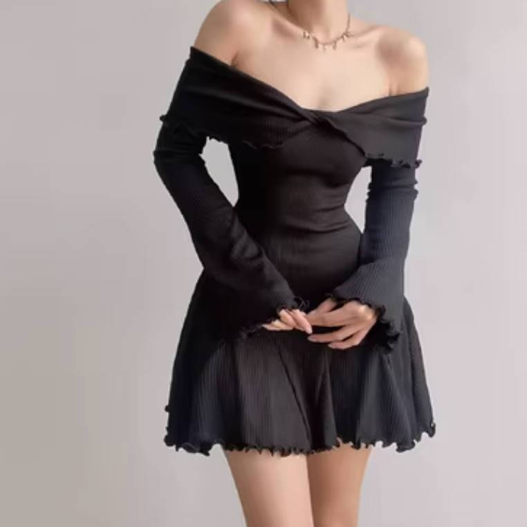 Off - shoulder Cross Long Sleeves Dress - Sophinity