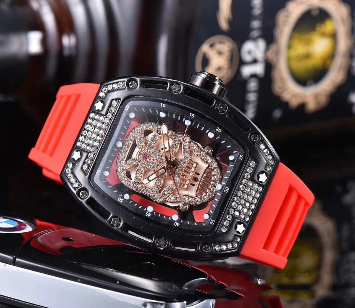 Fashion Tonneau - shaped Hollow Men's Silicone Quartz Watch - Sophinity