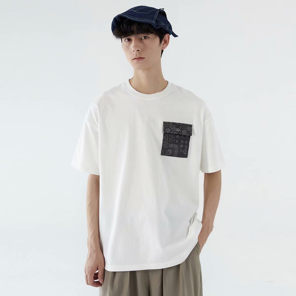 Male Korean Trend Round Neck T-shirt Tide Brand Loose Casual Top - Sophinity