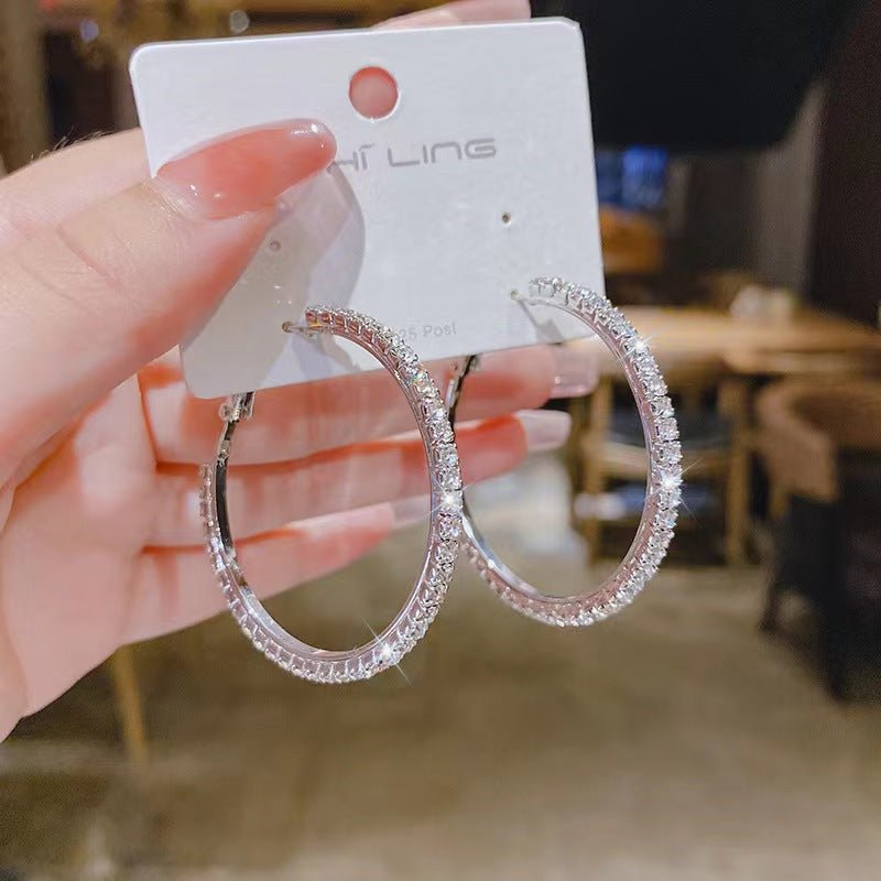 Simple Hoop Earrings Women - Sophinity