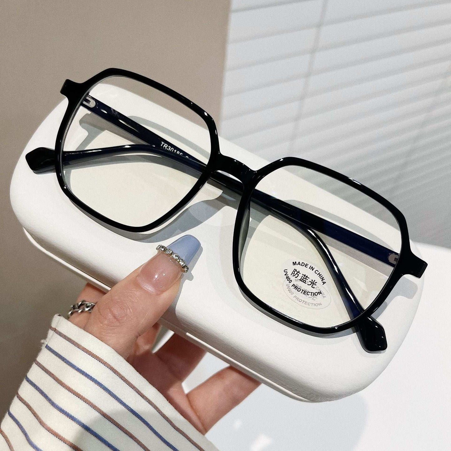 Square Concave Shape Myopia Glasses Rim Men And Women - Sophinity