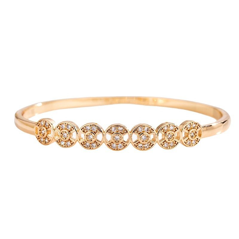 Exquisite Full Diamond Hollow Bracelet For Women - Sophinity