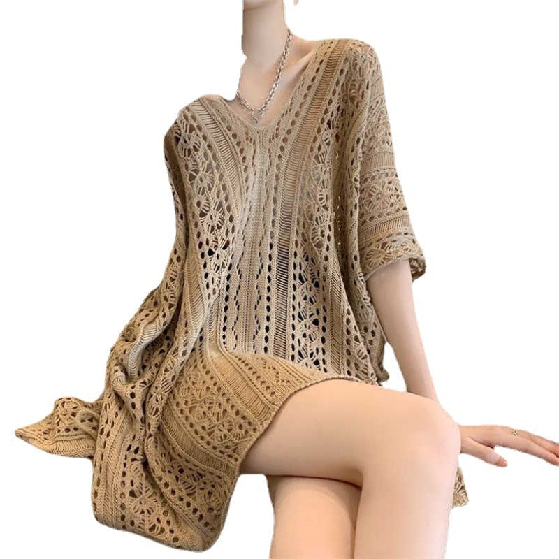 Chic loose smock top in beige crochet design, perfect for casual summer outfits