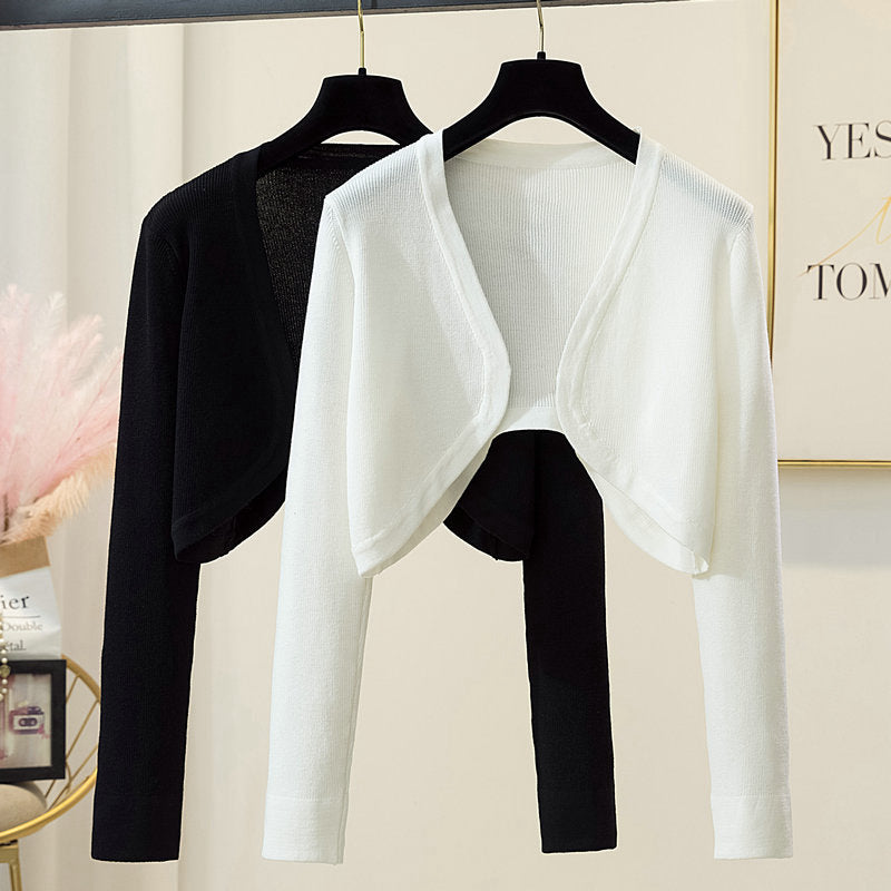 Fashion Personality French Style Women's Short Cape Coat - Sophinity