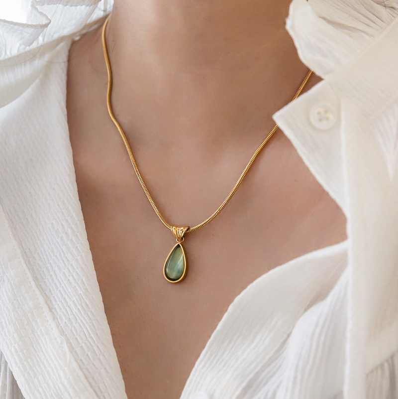 Green Blue Water Drop Pendant Vintage Olive Necklace For Women - Sophinity