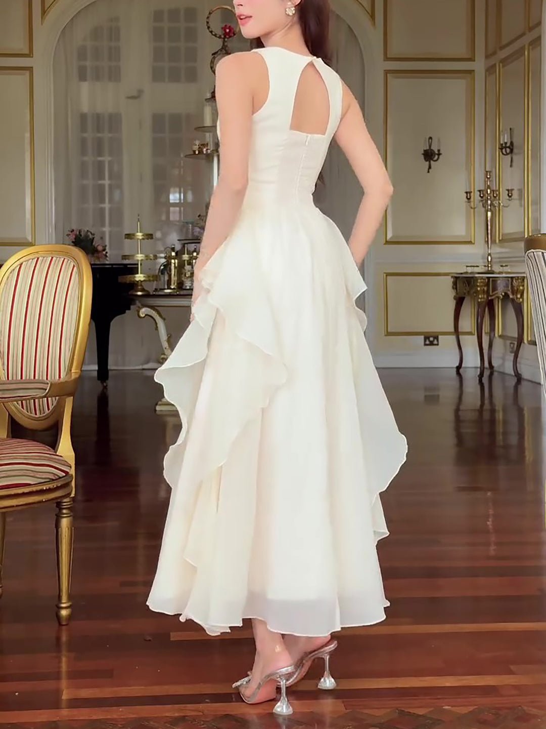 Sleeveless Ruffled White Dress - Sophinity