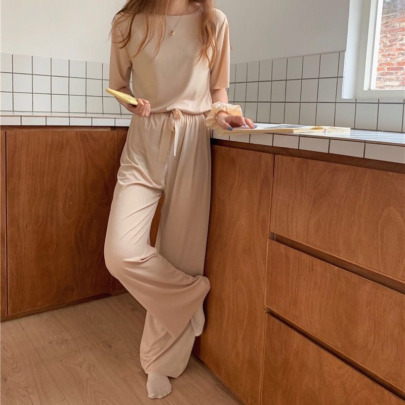 Spring And Summer New Ice Silk Soft Suit Outer Shorts Trousers Home Wear Two - piece Suit - Sophinity