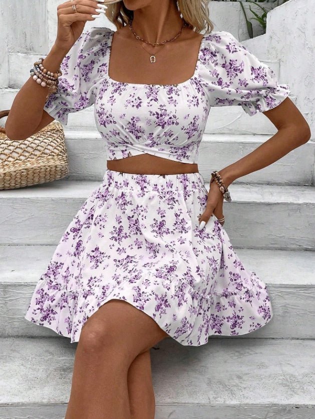 Two Piece Set With Ditsy Floral Print Dress - Sophinity