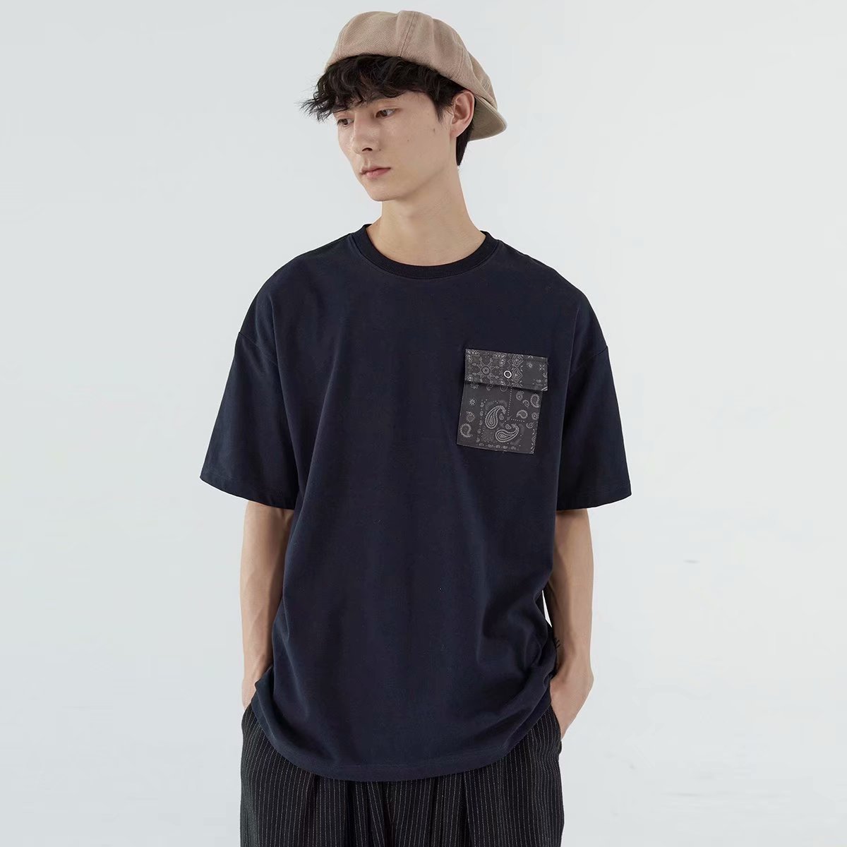 Male Korean Trend Round Neck T-shirt Tide Brand Loose Casual Top - Sophinity