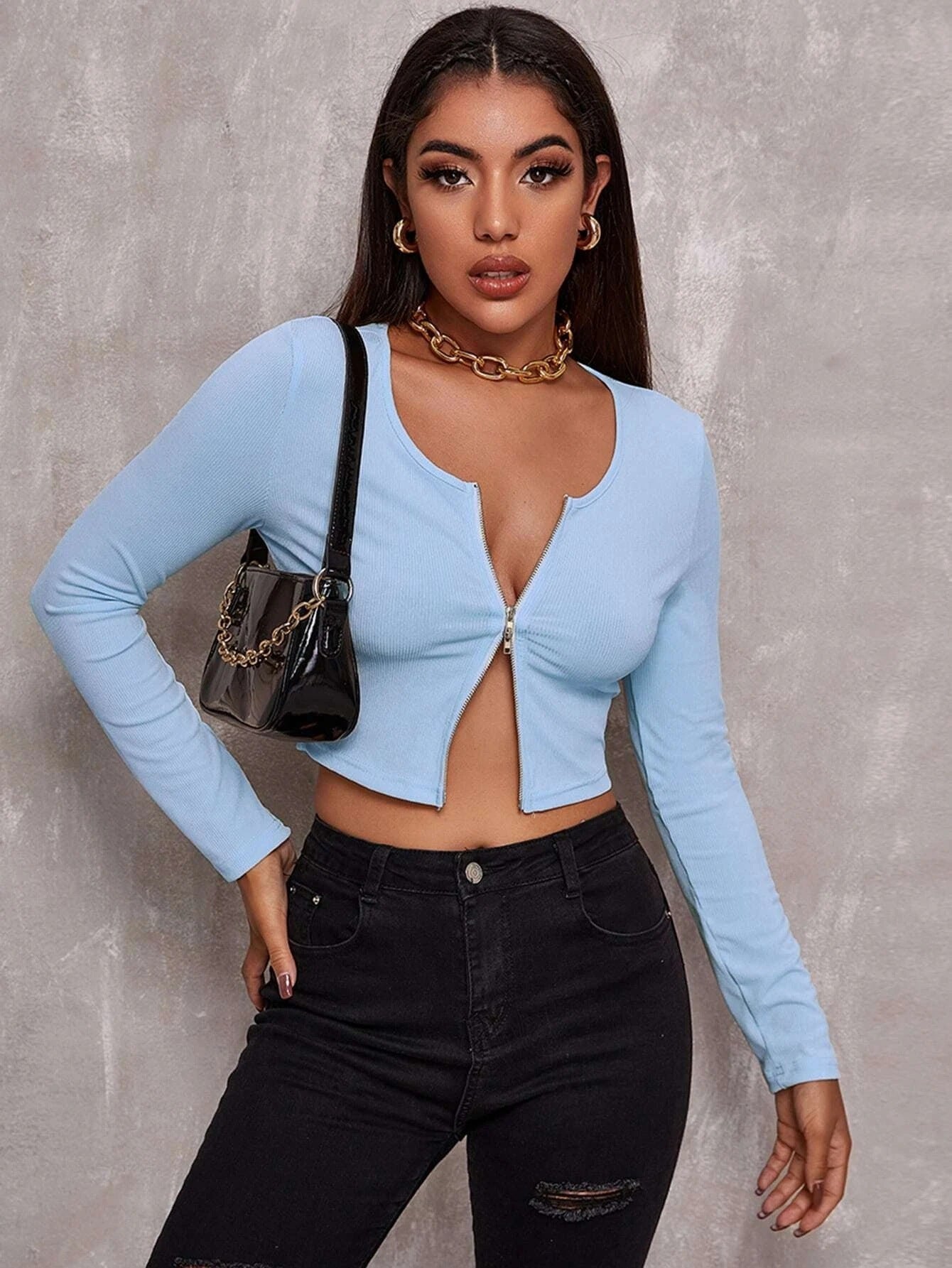 Harajuku style women's t-shirt in light blue with a zip front and long sleeves for a trendy look