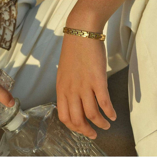 Retro Personality Men And Women Retro Watches With Chain Wild Bracelet - Sophinity