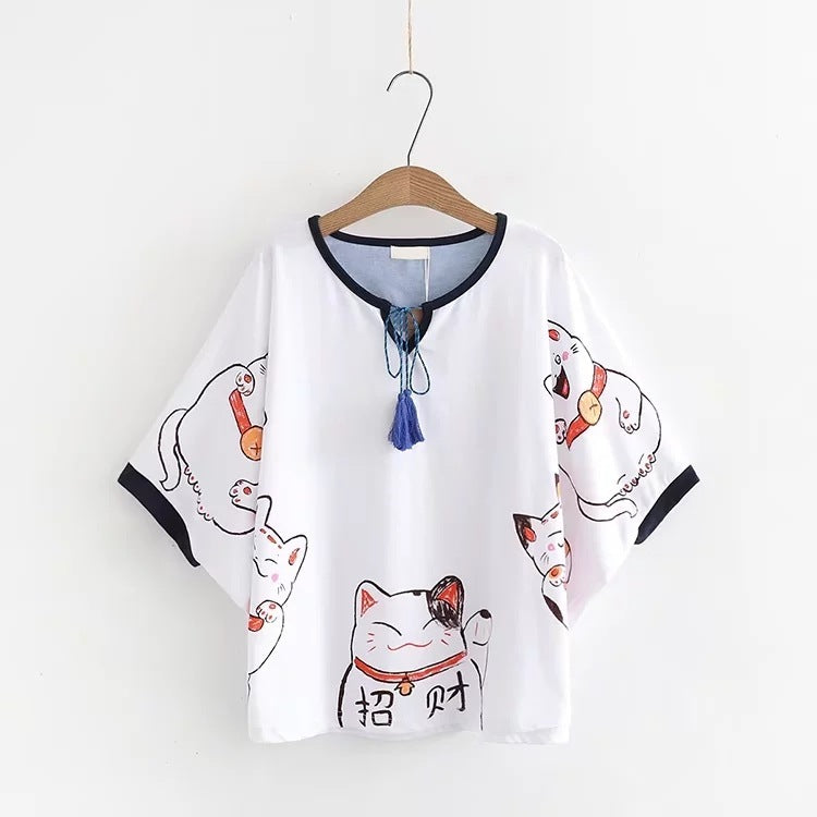 Women Cartoon Lucky Cat Print Japan Style Harajuku T Shirts - Sophinity