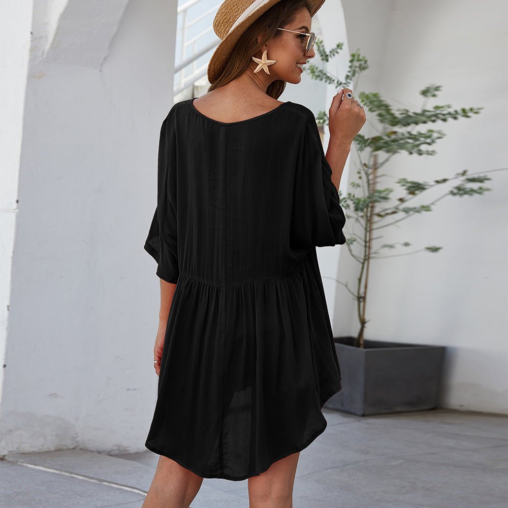 Casual V - neck dress - Sophinity