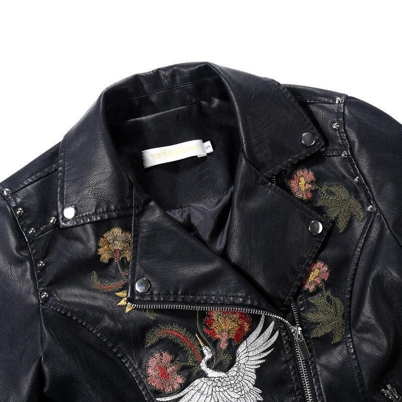 Embroidered leather jacket - Sophinity