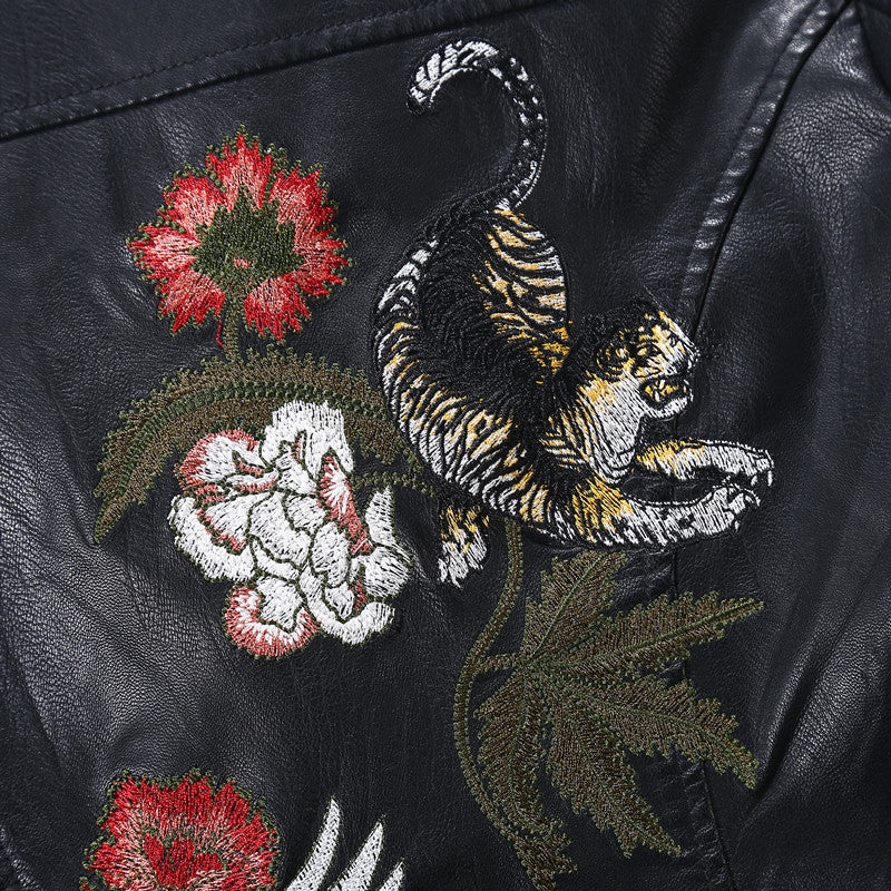Embroidered leather jacket - Sophinity