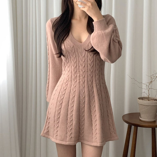 Elegant Twist Knitted Dress Women's - Sophinity