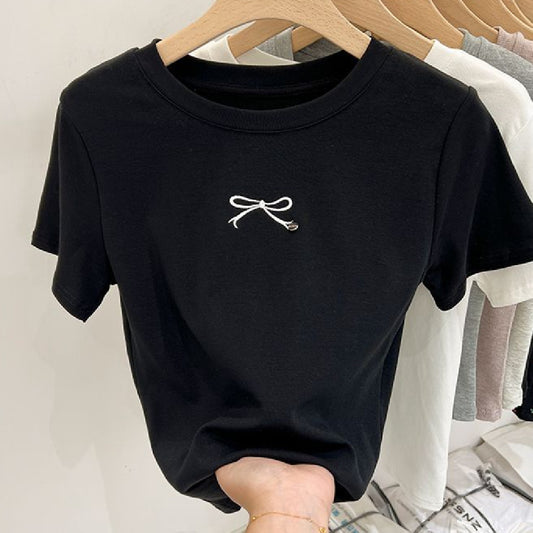 Bow Print Chic Chic Cropped Top - Sophinity