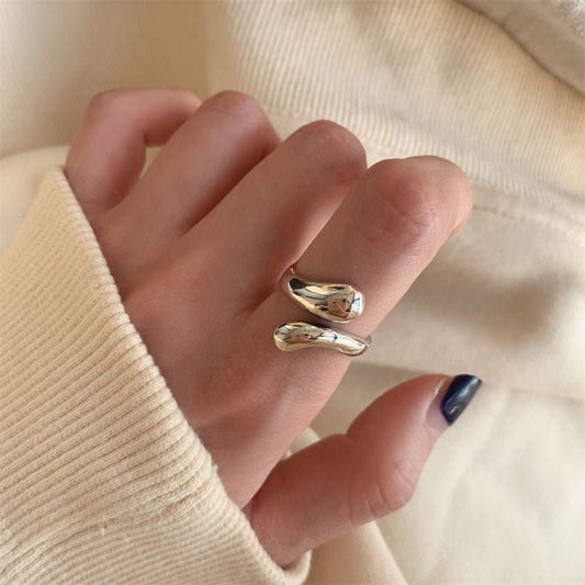 Retro S925 Sterling Silver Plain Ring For Women - Sophinity