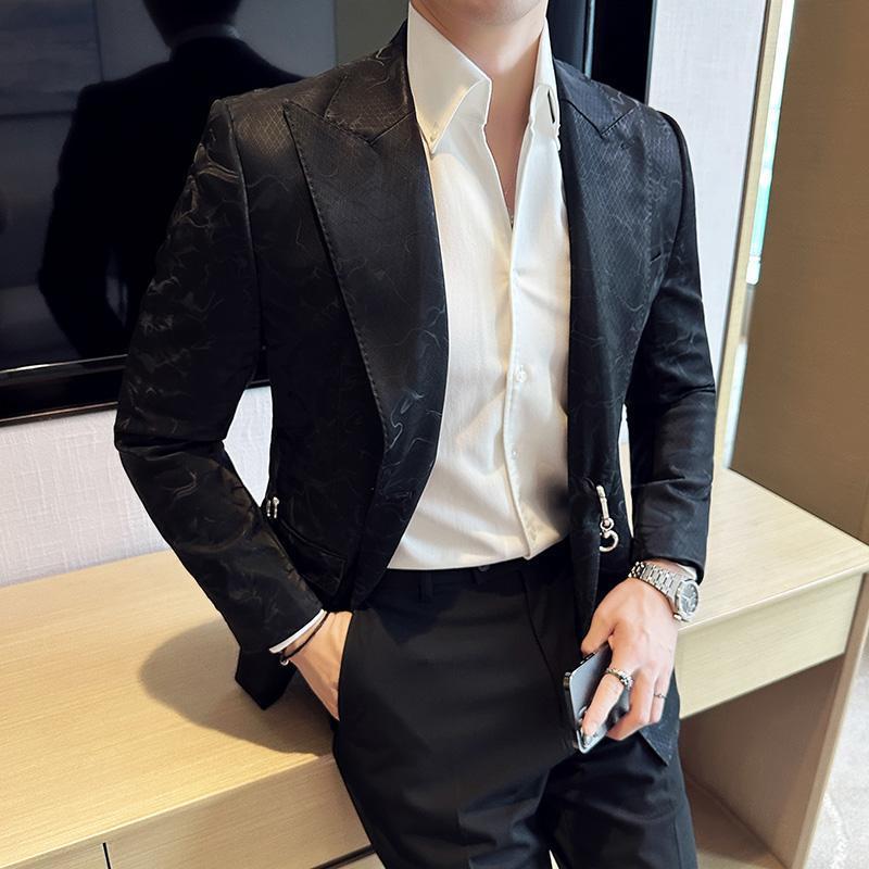 Vintage Pattern Men's Casual Suit Metal Hook Placket Closure Collar Leather Texture Suit - Sophinity