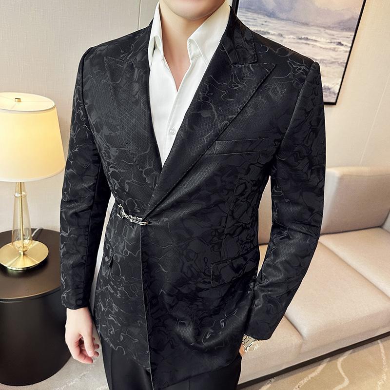 Vintage Pattern Men's Casual Suit Metal Hook Placket Closure Collar Leather Texture Suit - Sophinity