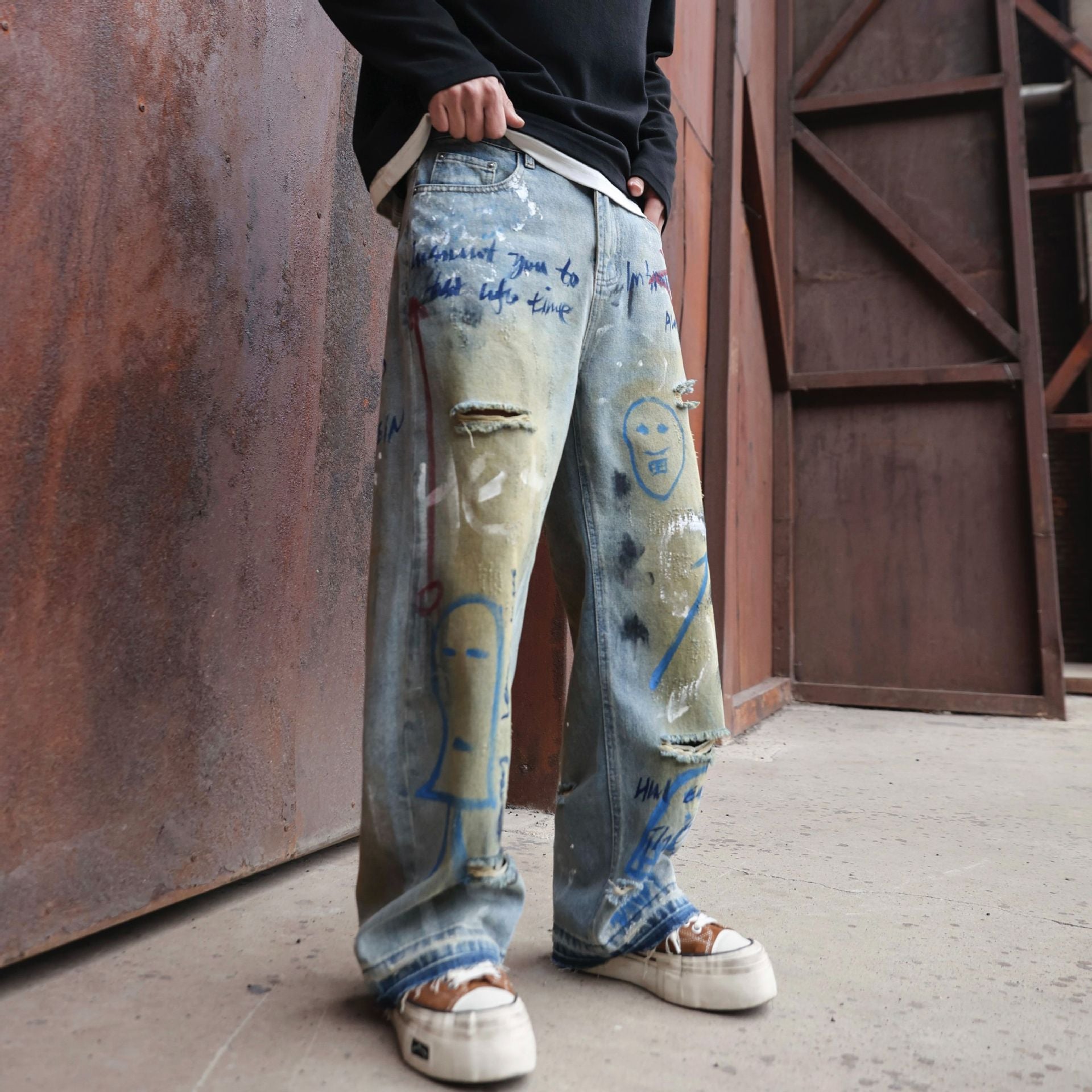 Street Graffiti Ripped Jeans Men And Women Loose Straight Neutral - Sophinity
