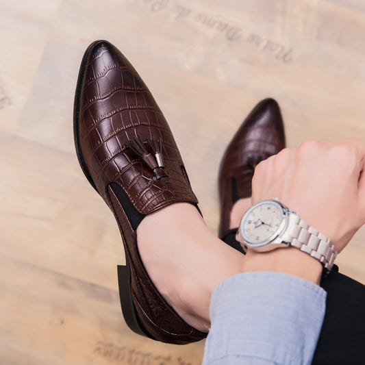 Pointed leather shoes for men - Sophinity