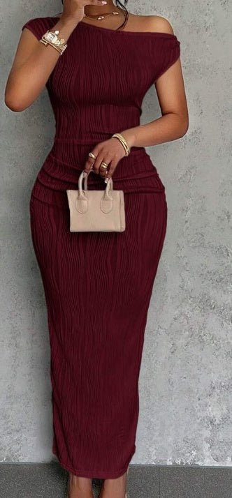 Summer New Elegant Party Daily Date Oblique Shoulder One - Shoulder Off - Shoulder Front Pleated Slim Long Skirt Wavy Texture White Women's Dress - Sophinity